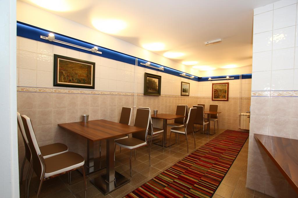 Villa Galeb Šabac Esterno foto